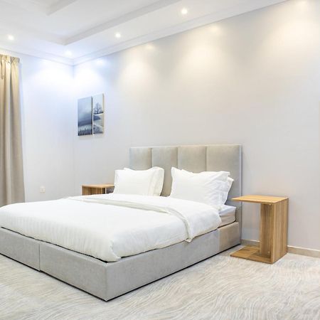 אל-מדינה Luxurious Family Apartments 15Mins Drive To Al-Masjid Nabawi - Nozol Noor 4 מראה חיצוני תמונה