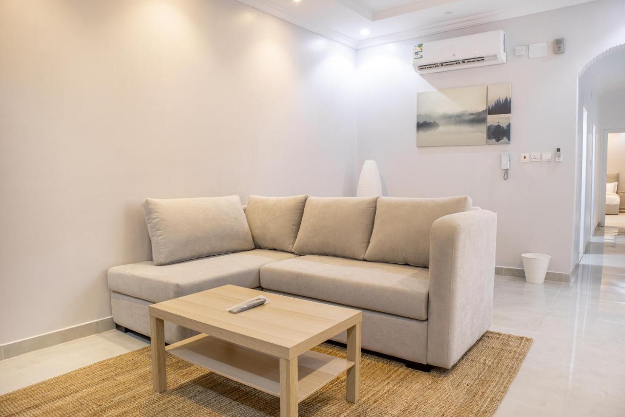 אל-מדינה Luxurious Family Apartments 15Mins Drive To Al-Masjid Nabawi - Nozol Noor 4 מראה חיצוני תמונה