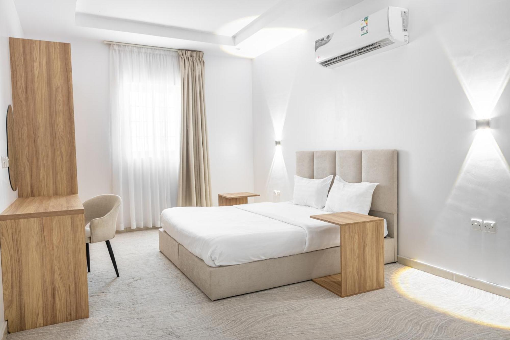 אל-מדינה Luxurious Family Apartments 15Mins Drive To Al-Masjid Nabawi - Nozol Noor 4 מראה חיצוני תמונה